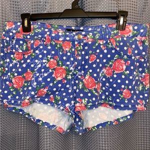 ✨Floral Vintage Style Shorts ✨